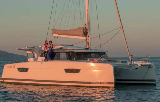 Fountaine Pajot Astrea 42 Felis