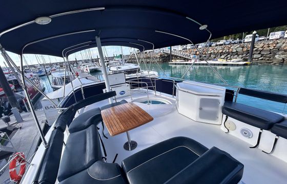 Fountaine Pajot Cumberland 46 Dimanche