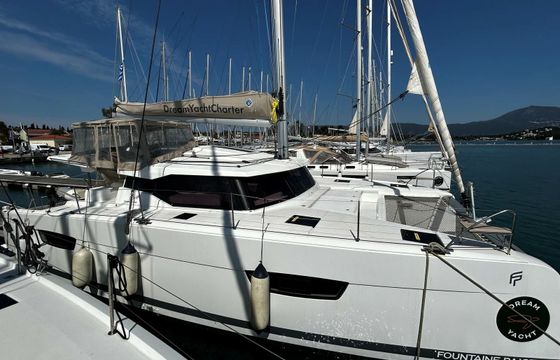 Fountaine Pajot Astrea 42 Hakuna Matata 1