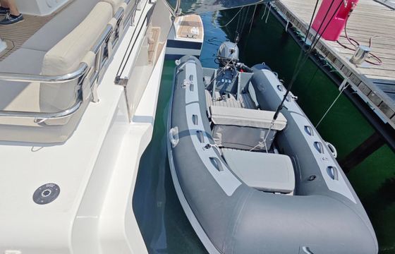 Fountaine Pajot Elba 45 Caramita