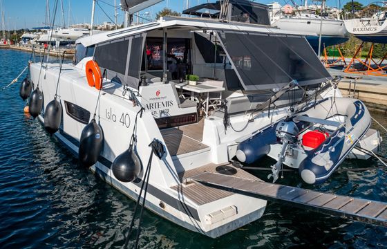 Fountaine Pajot Isla 40 Artemis