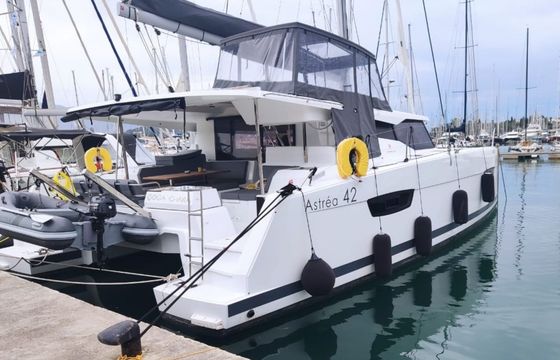 Fountaine Pajot Astrea 42 Ooga Chaka
