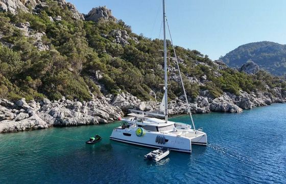 Fountaine Pajot Astrea 42 Sirius 1