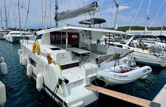 Fountaine Pajot Isla 40 Bonita