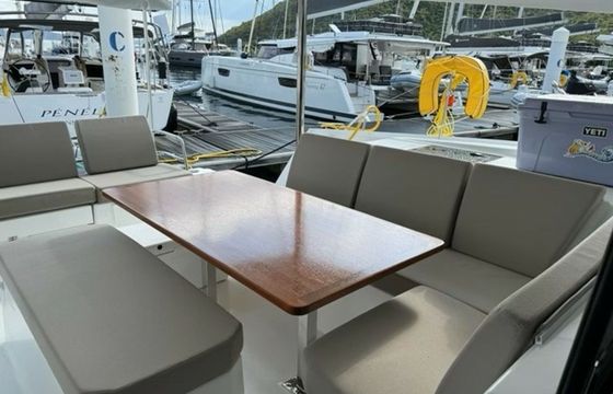 Fountaine Pajot Astrea 42 Unsupervised