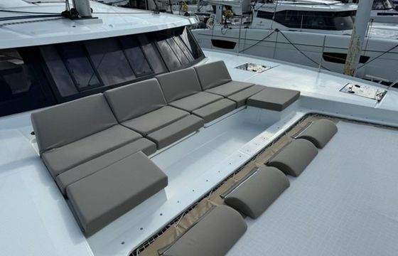 Fountaine Pajot Astrea 42 Unsupervised