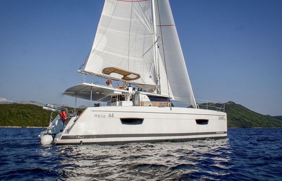 Fountaine Pajot Helia 44 Lounge