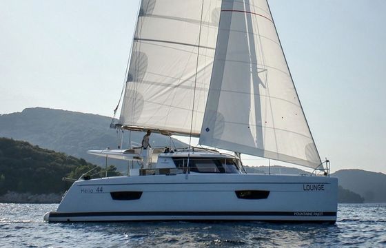 Fountaine Pajot Helia 44 Lounge