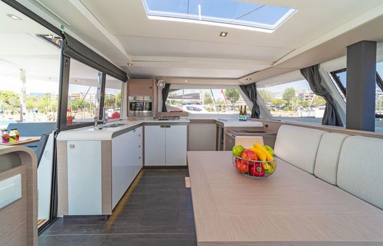 Fountaine Pajot Isla 40 Memories