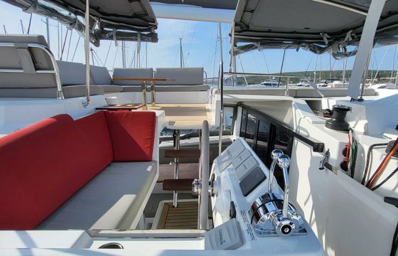 Fountaine Pajot Elba 45 Balu