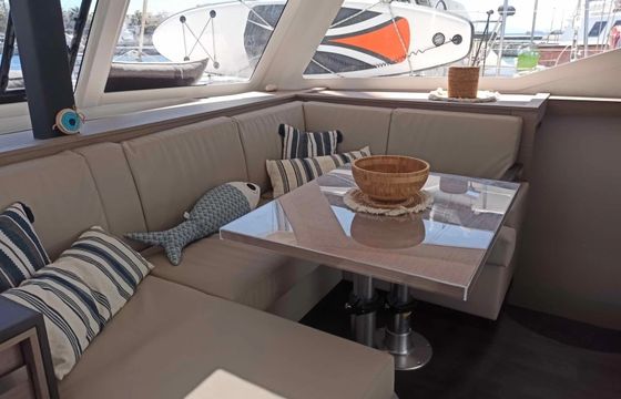 Fountaine Pajot Isla 40 Almiriki