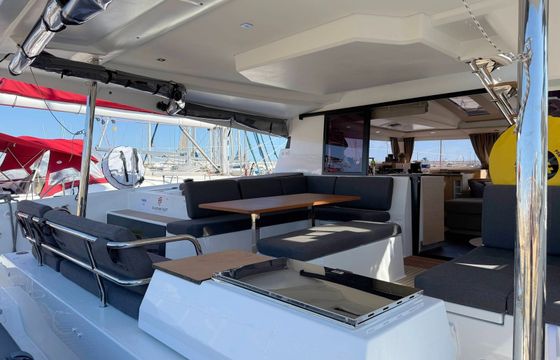 Fountaine Pajot Elba 45 Yara