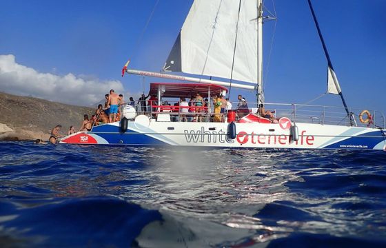 Fountaine Pajot Eleuthera 60 White Paradise Cat