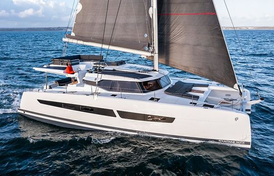 Fountaine Pajot Aura 51 Flow