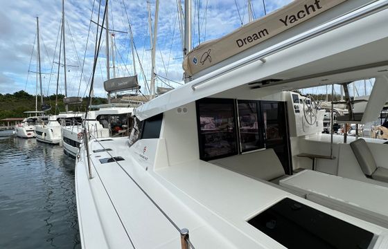 Fountaine Pajot Isla 40 Nomad