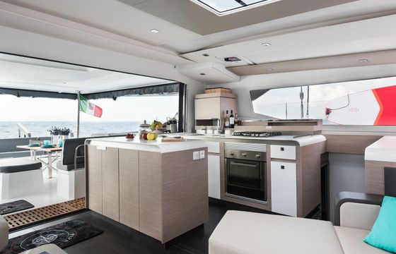 Fountaine Pajot Aura 51 Papa Charlie