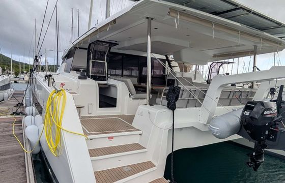 Fountaine Pajot Aura 51 Stanislas