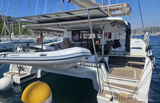 Fountaine Pajot Elba 45 Protea