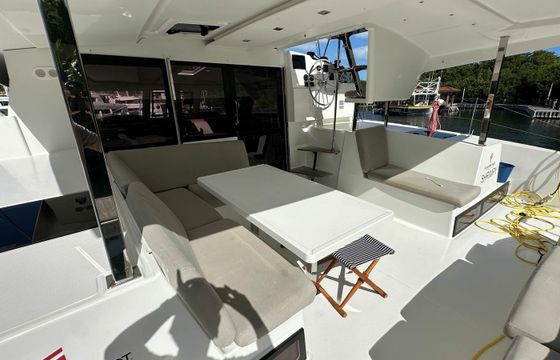 Fountaine Pajot Isla 40 Shrimpy