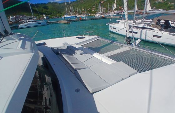 Fountaine Pajot Elba 45 Winged Arrow 2