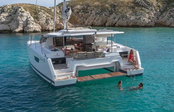 Fountaine Pajot Astrea 42 Amely 1