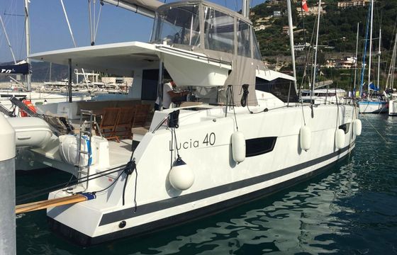 Fountaine Pajot Lucia 40 Lipara
