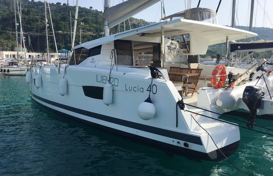 Fountaine Pajot Lucia 40 Lipara