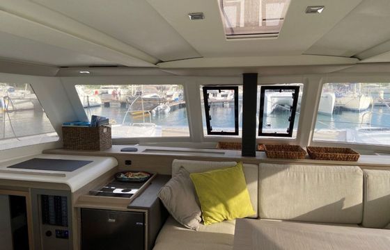 Fountaine Pajot Isla 40 Angela