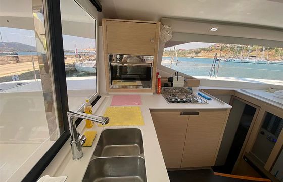 Fountaine Pajot Isla 40 Elia