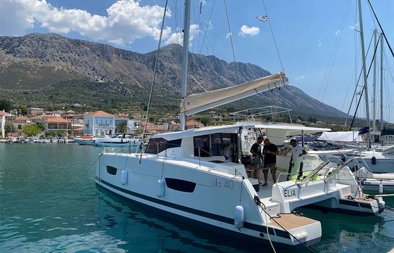 Fountaine Pajot Isla 40 Elia