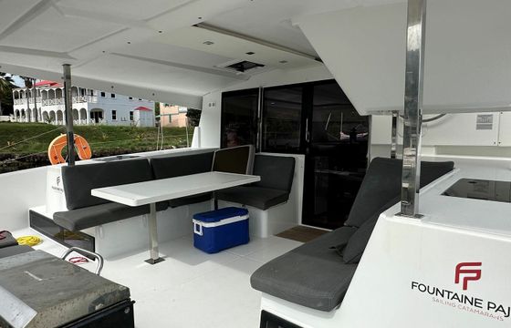 Fountaine Pajot Lucia 40 Quarda Jeepi