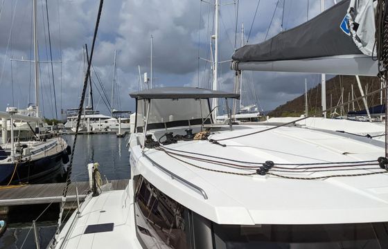 Fountaine Pajot Isla 40 Deja Vu