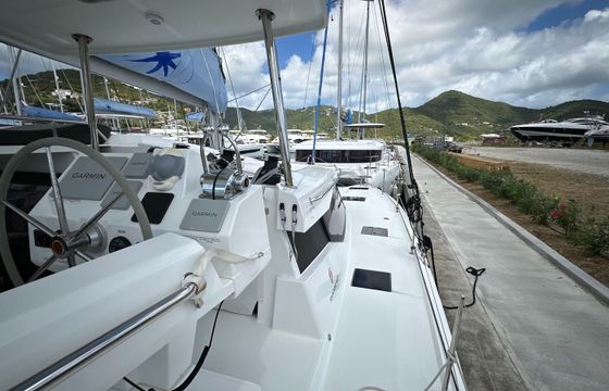 Fountaine Pajot Astrea 42 Libertas