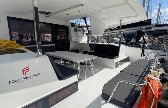 Fountaine Pajot Isla 40 First Step