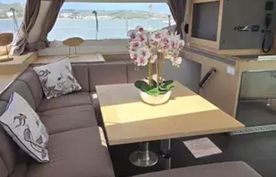 Fountaine Pajot Elba 45 Heidsieck