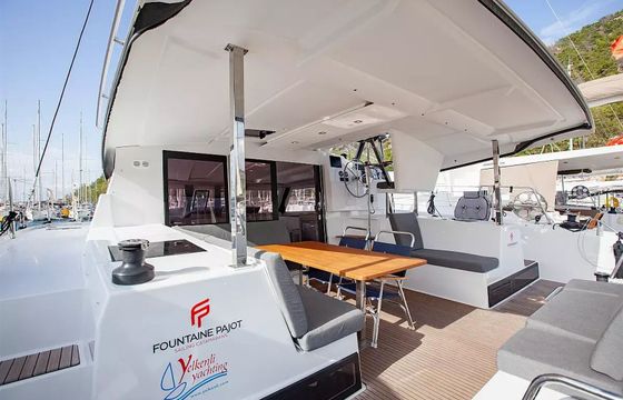 Fountaine Pajot Isla 40 Serenita
