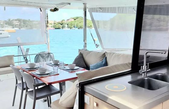 Fountaine Pajot Lucia 40 Aqua Panda