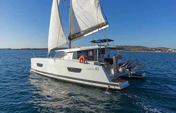 Fountaine Pajot Lucia 40 E.S. 2