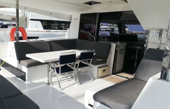 Fountaine Pajot Lucia 40 Eluchil