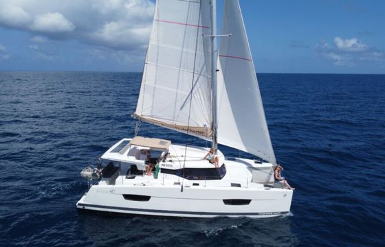 Fountaine Pajot Lucia 40 Eluchil