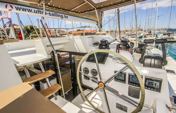 Fountaine Pajot Saba 50 Sunshine Reggae