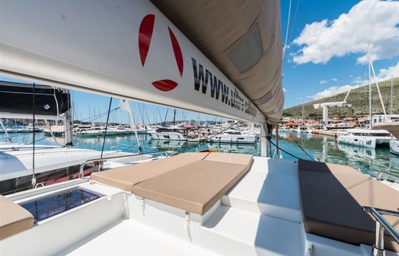 Fountaine Pajot Saba 50 Sunshine Reggae