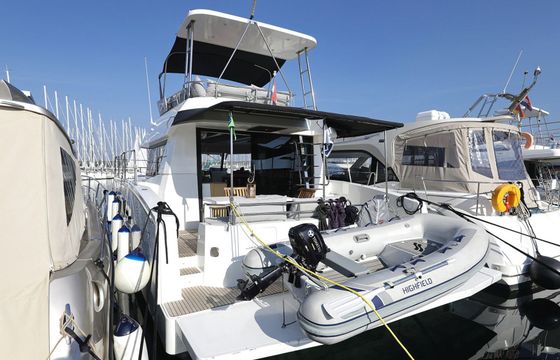 Fountaine Pajot MY 37 Marketka