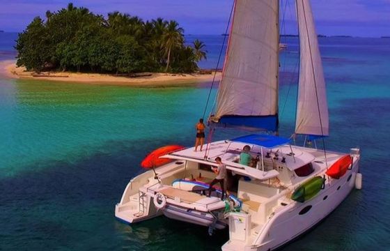 Fountaine Pajot Salina 48 Zenith