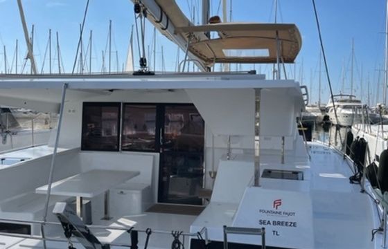 Fountaine Pajot Lucia 40 Sea Breeze