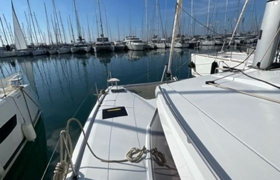 Fountaine Pajot Lucia 40 Sea Breeze