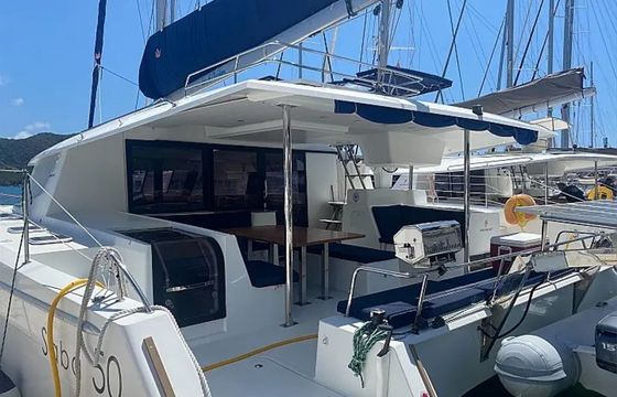 Fountaine Pajot Saba 50 Sunrise