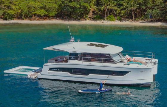 Fountaine Pajot MY 4.S Suay
