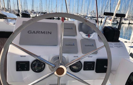 Fountaine Pajot Saona 47 Nefeli