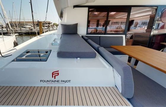 Fountaine Pajot Elba 45 Fiyolo